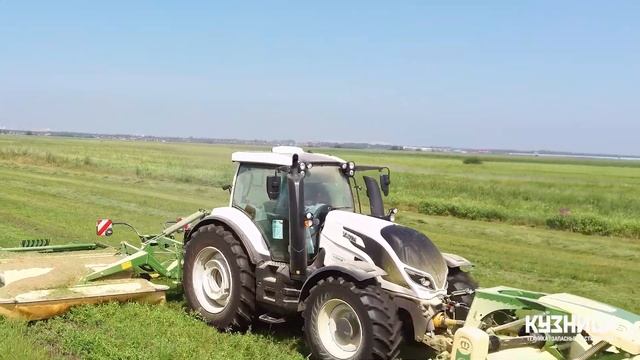 РусМолоко   демо Krone EasyCut B870 CV и  Valtra T234