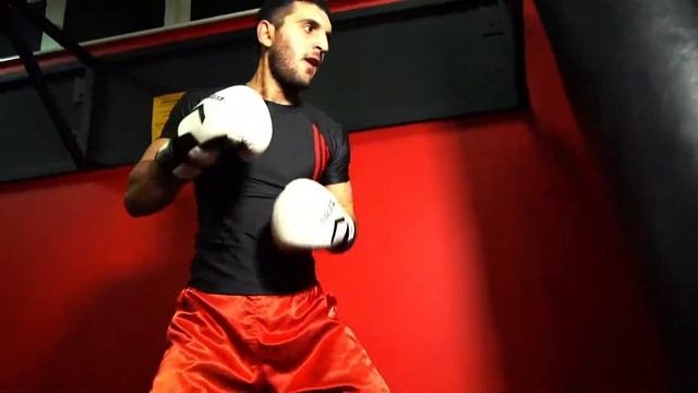 Реклама тренировок MMA в фитнес-клубах KingFIT???
