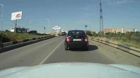 Въезд на мост 16 07 2014 Встречка часть2 В040ЕЕ161, К777ОМ161