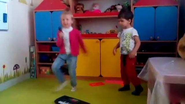 Детский клуб Champions Саратов. Детский фитнес