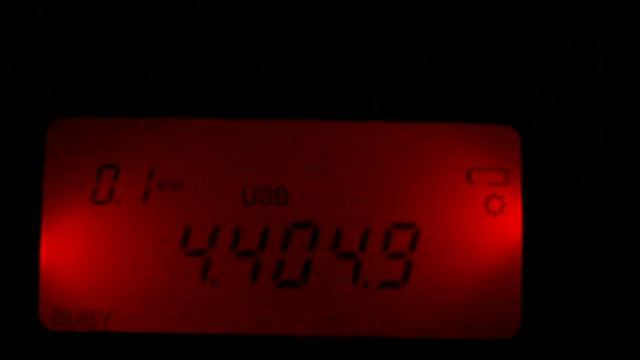 number stations ? Weather Station ? unknown transmission  4404 KHZ  USB  11 : 00 utc