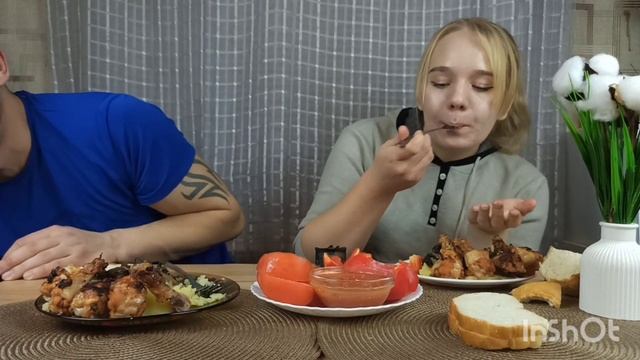Мукбанг Пюре с Курицей | Не понимаем Друг Друга