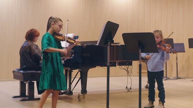 Vivaldi Concerto for 2 Violins in A Minor, Chanoch (6) and Lilach Pillersdorf (10)