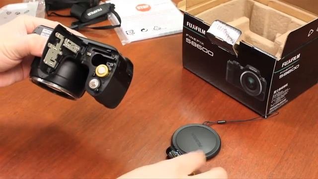 Fujifilm FinePix S8600 - Unboxing
