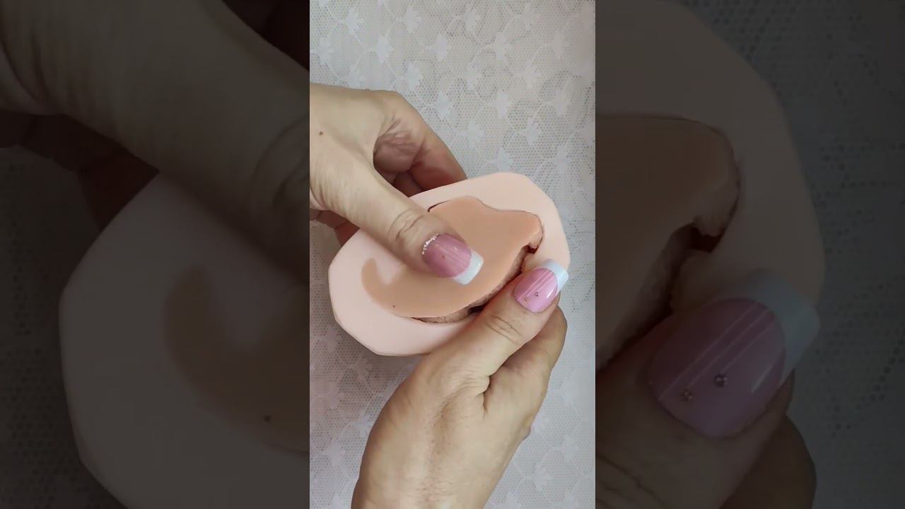 Милый зайка на малинкеЗайка из мыла.