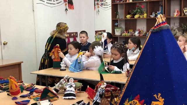 Знакомство с ненецкой игрой "Нухукова"