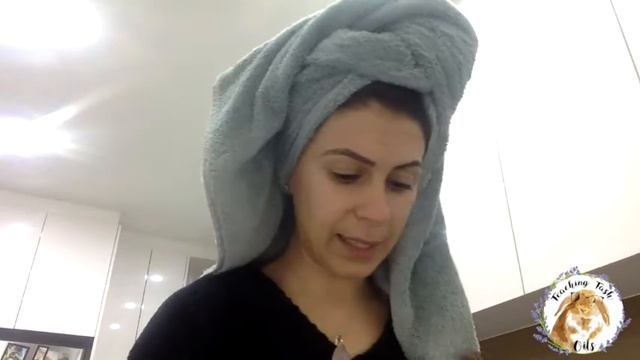 Oils for healthy hair growth