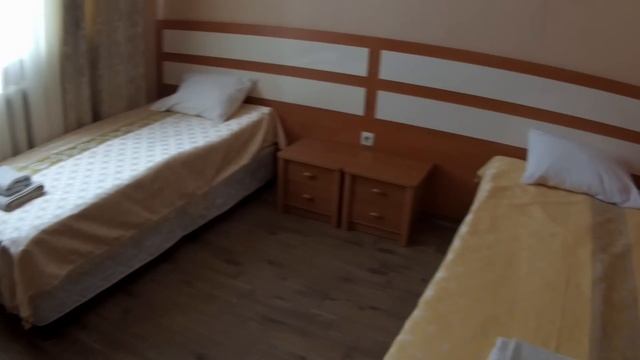 КРЫМ. Феодосия. КАМПАРИ. ГОСТИНИЦА. КАФЕ. МАГАЗИН. Снять жилье в Крыму.