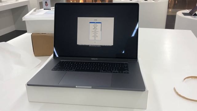 MacBook Pro 16 inch 2019, First Look (Hindi)