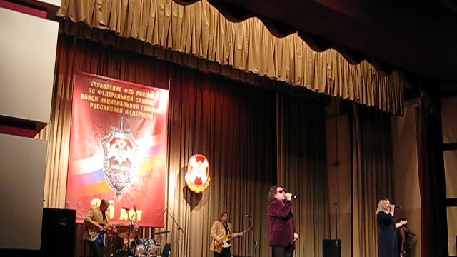 виа ЗДРАВСТВУЙ. ПЕСНЯ! на юбилейном концерте .