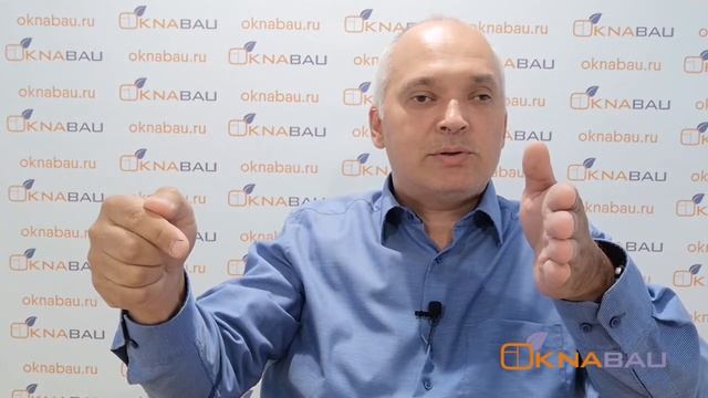 Исторические двойные окна из дуба в историческом доме на ул. Спиридоновка