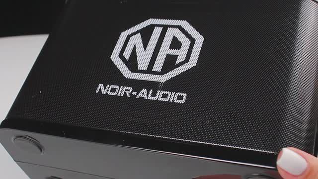NOIR-audio K-5 BLACK стильная компактная колонка с двумя микрофонами