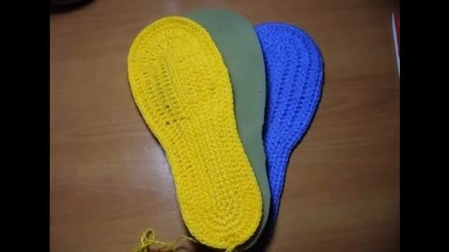 ВЯЖЕМ КРАСИВЫЕ КОМНАТНЫЕ ТАПОЧКИ