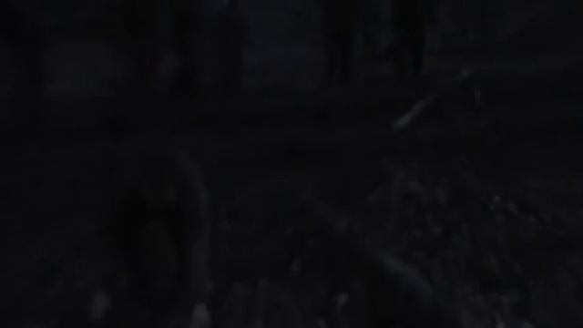 Уаз не может переехать колею.