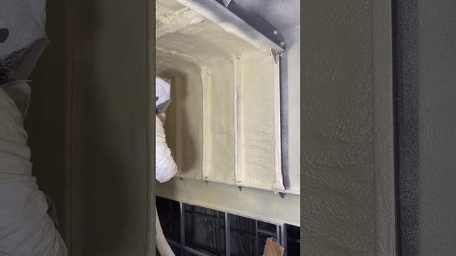 Утепление судна методом напыления закрытоячеистого ппу в Крыму