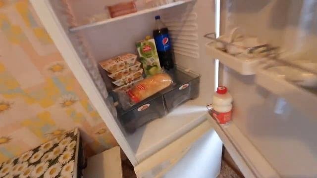 СЪЕХАЛ ОТ РОДИТЕЛЕЙ, ЖИВУ ОДИН в 17 лет, Бытовой день монтажера #2