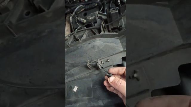 épisode 2/4 fiabilisation Citroën C6 2.7 HDi V6 204cv exclusive BVA les surprises commencent