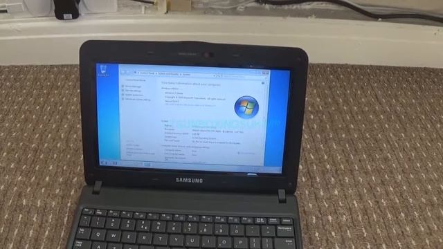 Mystery netbook (Unboxing)