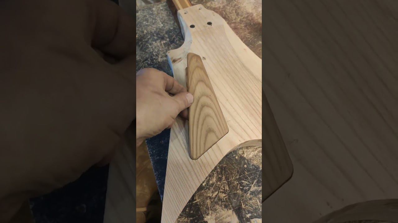 Alexi style guitar. Flip cover for electronics compartment