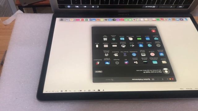 Tes LCD Macbook pro 2016-2017 Model A1706-A1708