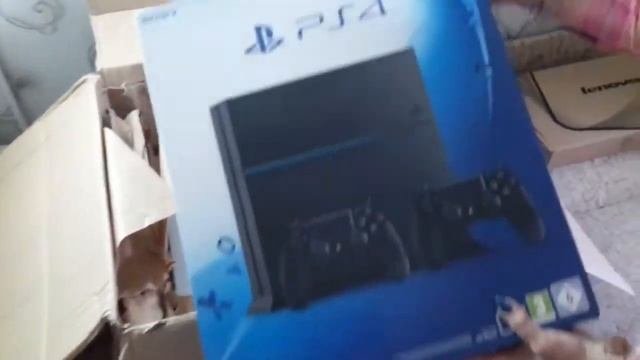 Видео отзыв от клиентов о получение посылки с приставками PS4 и ноутбуком Lenovo