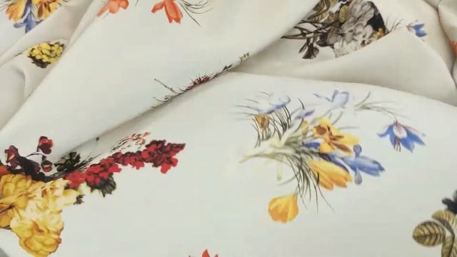 ф5905 Dolce & Gabbana. Букеты в фисташковом креме. (100% шелк). Италия.