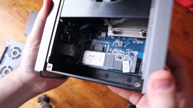 El primer equipo asiático con ⚡Thunderbolt 3⚡: Chuwi CoreBox Pro