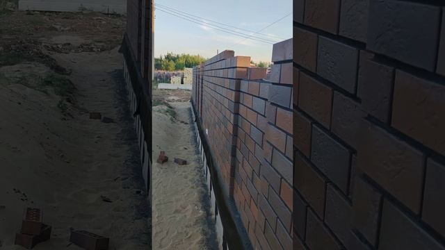 Первые полтора метра облицовки!!!!