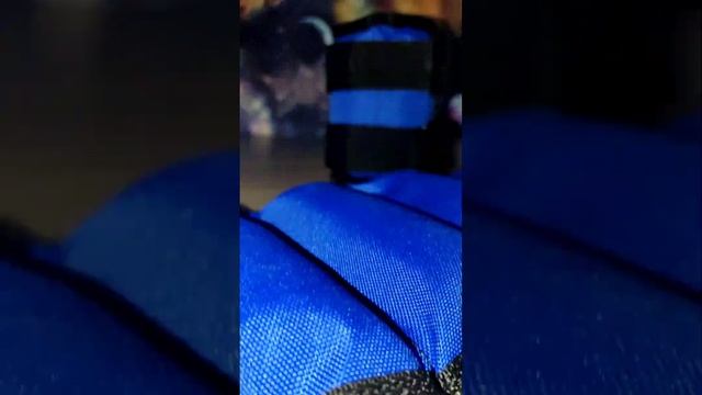Утяжелители для рук и ног из водоотталкивающего материала с наполнителем песок. Пара по 1 кг.