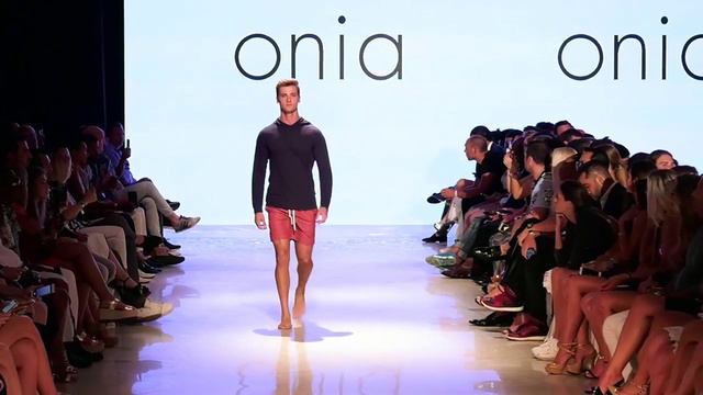 Мода Красота Стиль Шоу Лайфстаил
Onia At Miami Swim Week 2018
#Лайфстаил 
#Мода 
#Красота