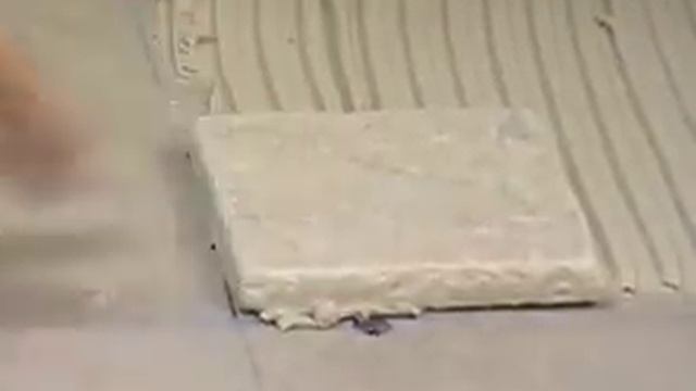 The Home Depot | Cómo Instalar Losas en un Mostrador de Cocina - Parte 2