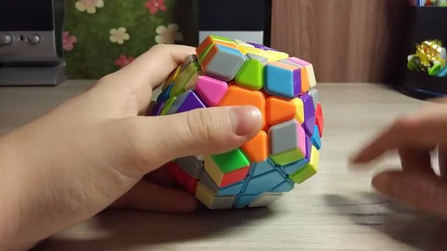 Как собрать мегаминкс (1 этап)
