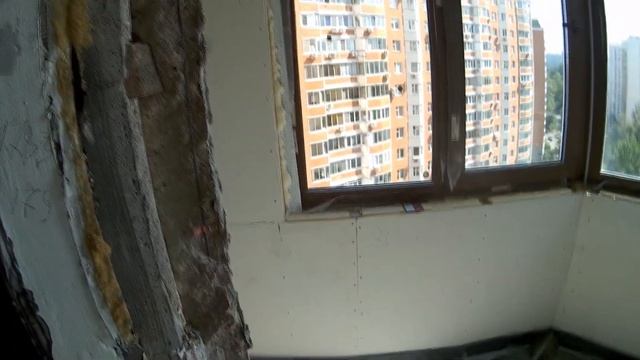 Ремонт на вторичке с нуля. Утепление и укладка плитки на балконе. № 16