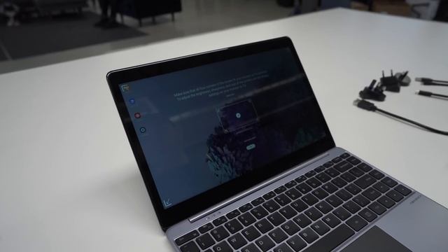 The Galaxy S20 Ultra Powered Laptop!