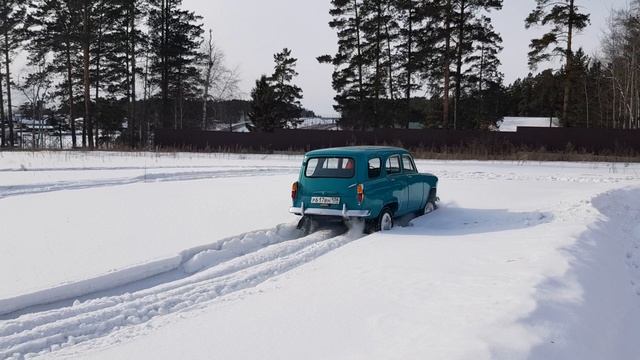 Москвич 411