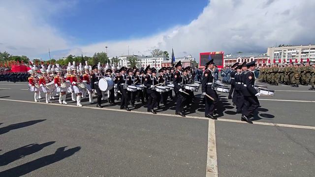 Парад Победы Самара приняли участие более 1,7 тыс. человек и 30 единиц военной техники