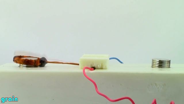 8 Amazing Science EXPERIMENTS to do at Home  Interesting Electromagnetic Tricks