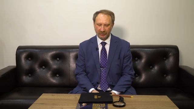 Первые золотые монеты в коллекции.