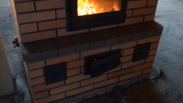Кирпичная печь с конвекцией  convection oven