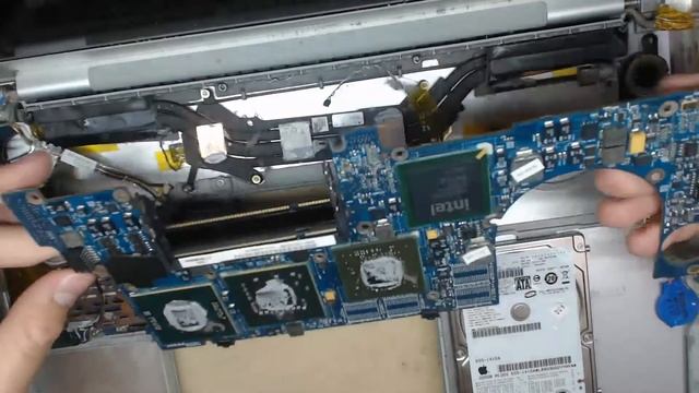 MacBook Pro TearDown | What you can salvage from an old laptop
