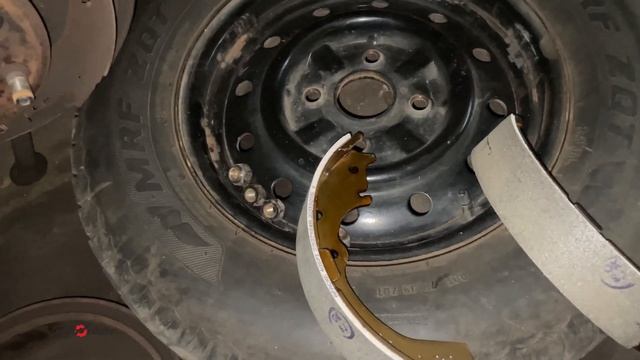 3 lack service  toyota qualis timing kit replacing and brake pad shoe replacing