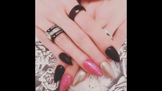 Nail Bar  Lounge