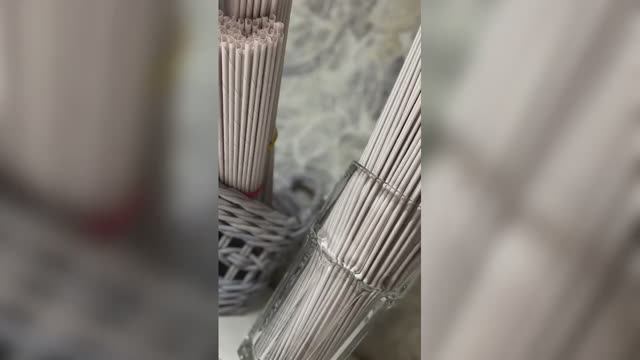 МК Крутим бумажные трубочки