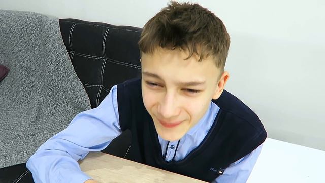 Настя стала учителем Слайм в школе