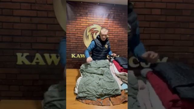 Одяг секонд хенд Куртки мікс - Код 7023 (13.11.2023 мішок 4)