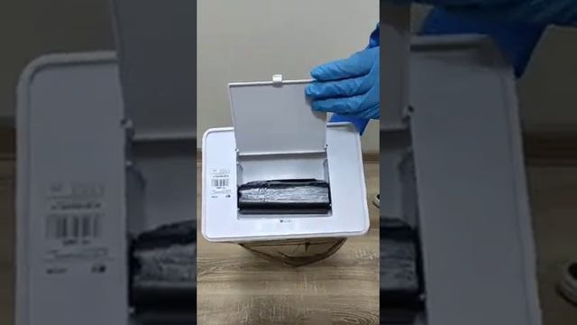 Мусорное ведро в котором всегда есть пакеты