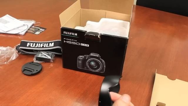 L'Expert Fuji -- HS50EXR Fujifilm -- Déballage Et Utilisation - Vidéo 2 De 3