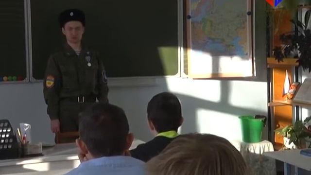 К Дню защитника Отечества: в школах Лесного проходят Уроки мужества