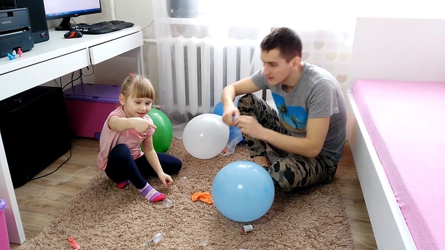 ТРОЛЛИ Тrolls Toys Маша спасает Розочку Цветана и других троллей от злых бергенов 