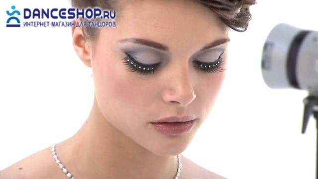 Ресницы чёрные с серебрянными стразами BL586